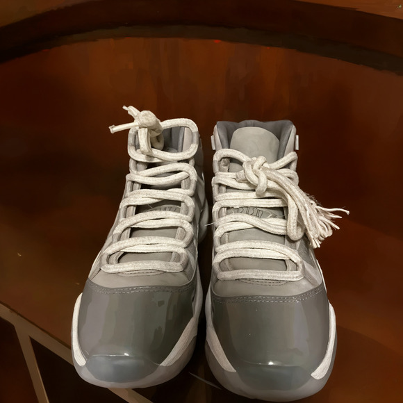 Nike Air Jordan 11 Retro "Cool Greys" Women US 5.5 - Picture 3 of 6